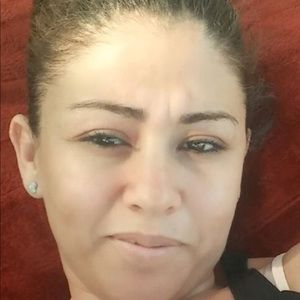 Meet your Posher, Estrella